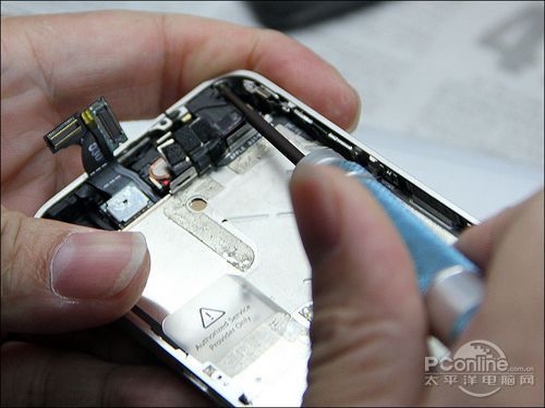 步步惊心编辑亲身揭秘iPhone4翻新过程(3)