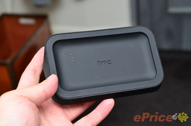 三色美型中端机　HTC Rhyme 纽约现场抢先评测