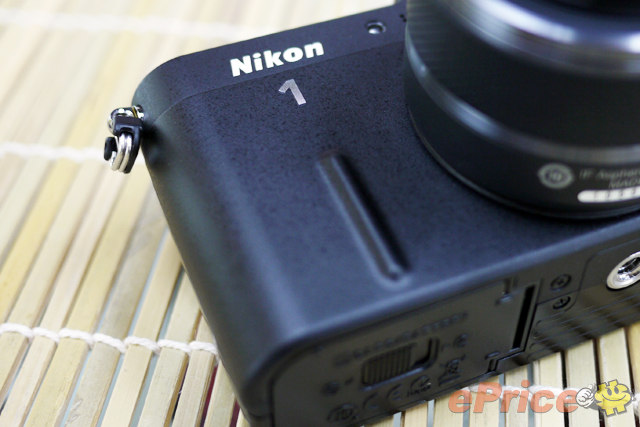 尼康 Nikon 1 V1、J1 新机到货，开箱试玩！