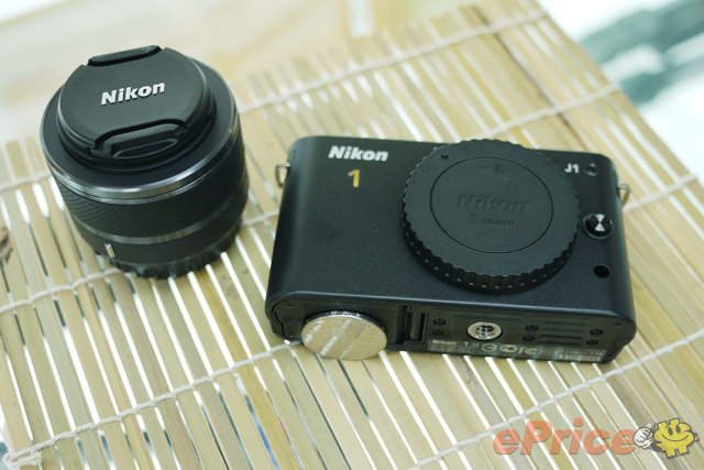 尼康 Nikon 1 V1、J1 新机到货，开箱试玩！