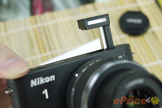 尼康 Nikon 1 V1、J1 新机到货，开箱试玩！