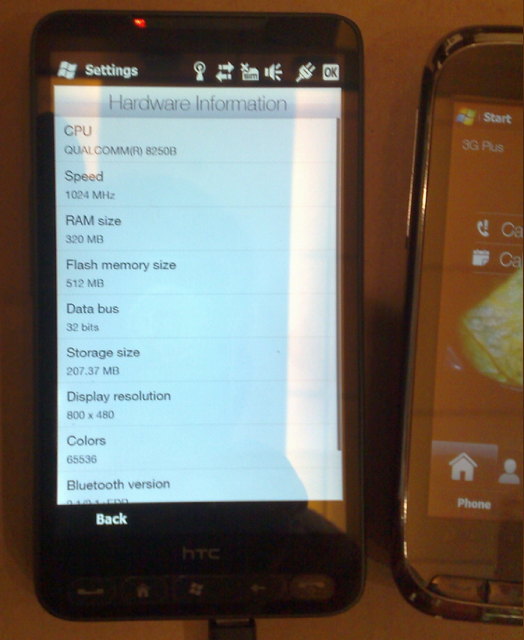 【情报】超级巨无霸 HTC Leo 实机多图露脸